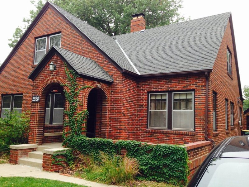 Brick House кирпич