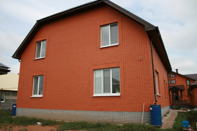 Магма красный антик