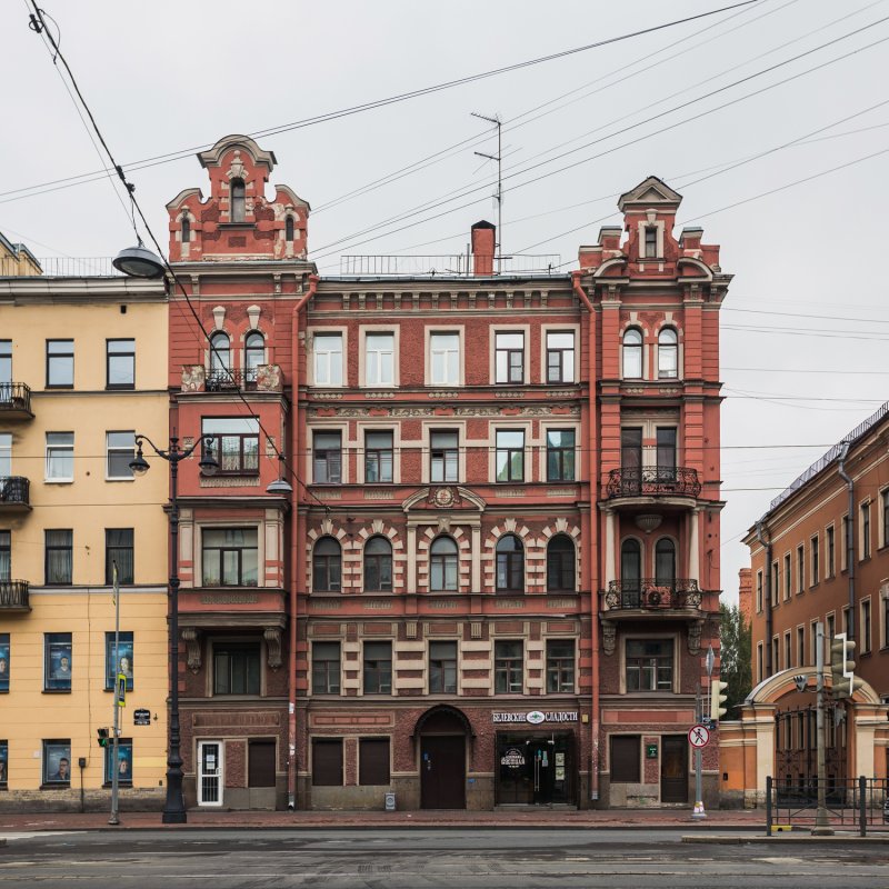 Доходный дом в Санкт-Петербурге
