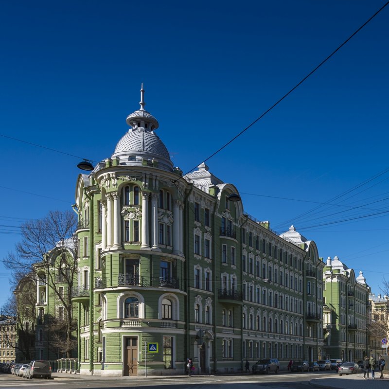 Дом Зингера в Санкт-Петербурге