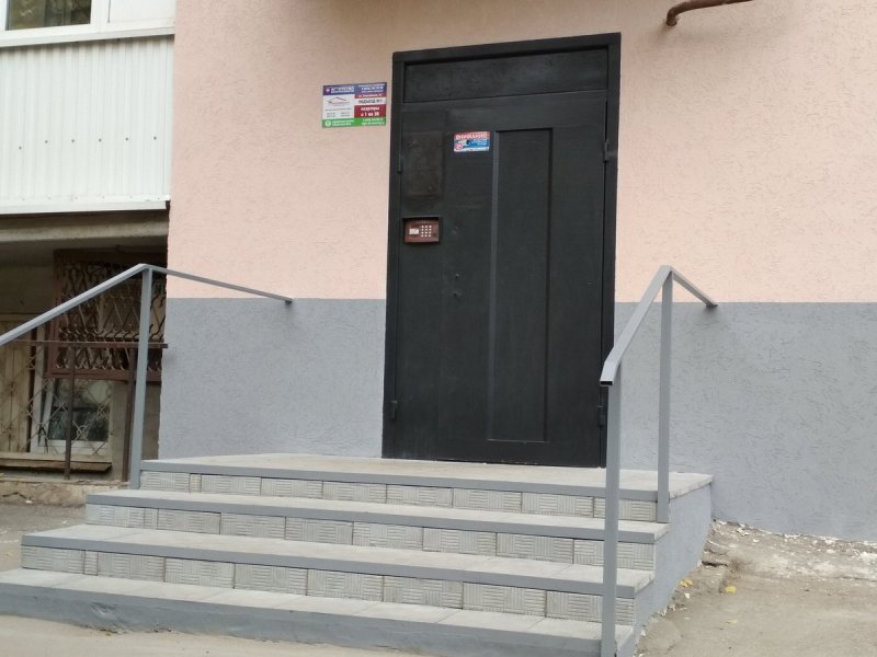 Цвет стен в подъезде