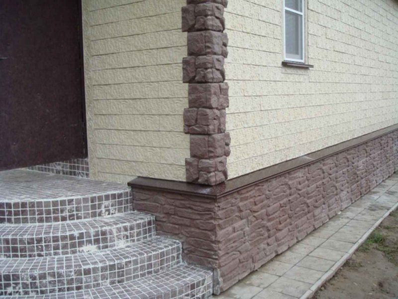 Отделка цоколя фасадной плиткой