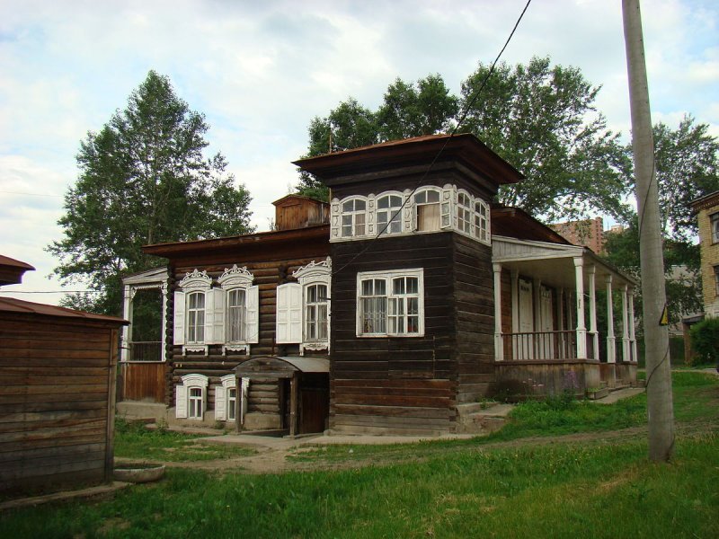 Флигель и Мезонин