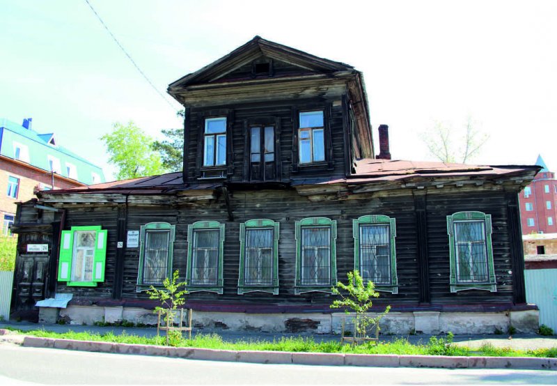 Дом с мезонином в Лальске