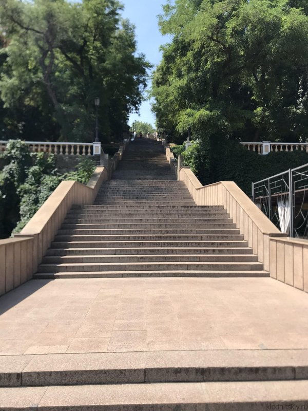 Новая каменная лестница Таганрог