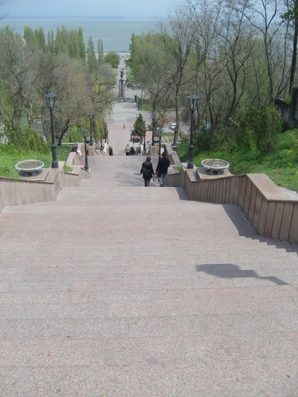 Приморский парк Таганрог 2021 лестница