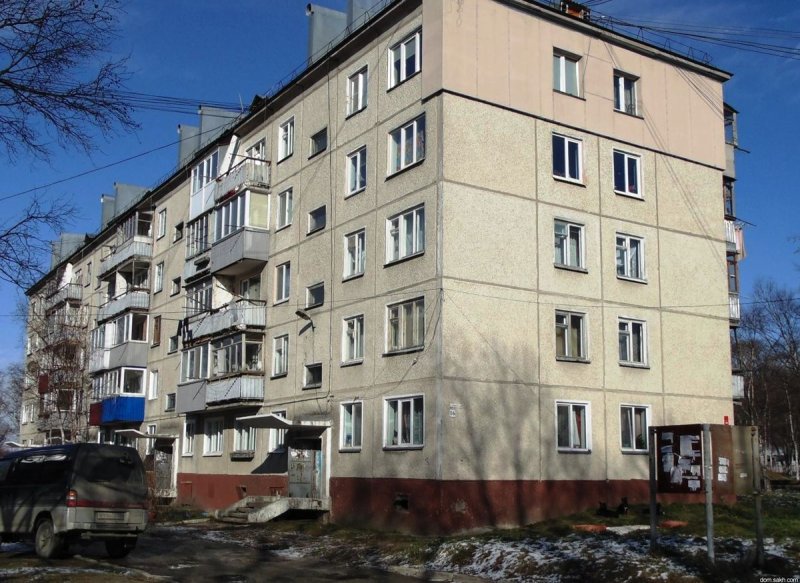 Пятиэтажная панельная брежневка