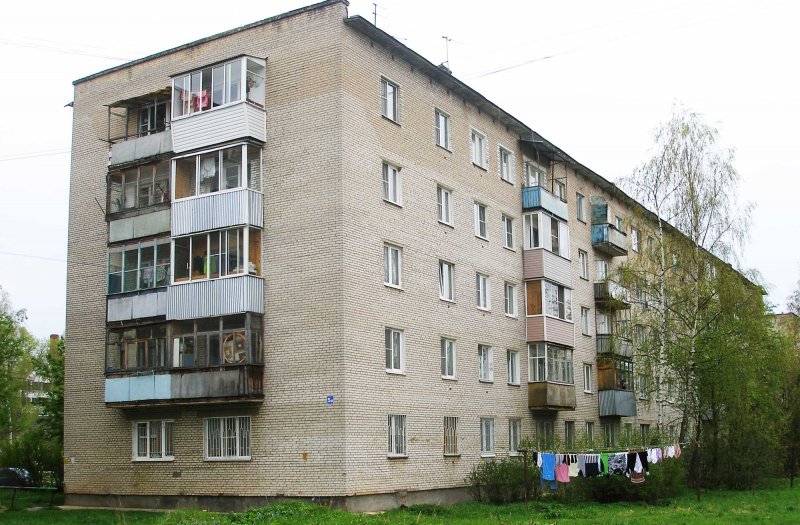 Брежневка пятиэтажка кирпичная