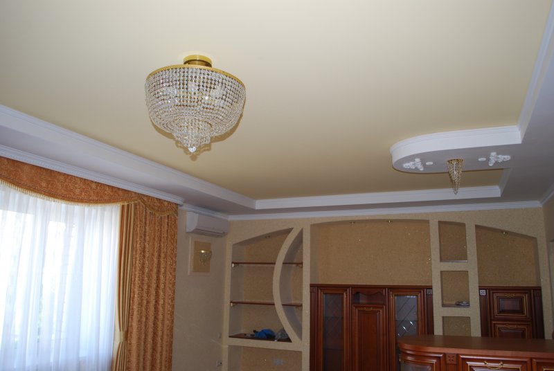 Descor натяжные потолки