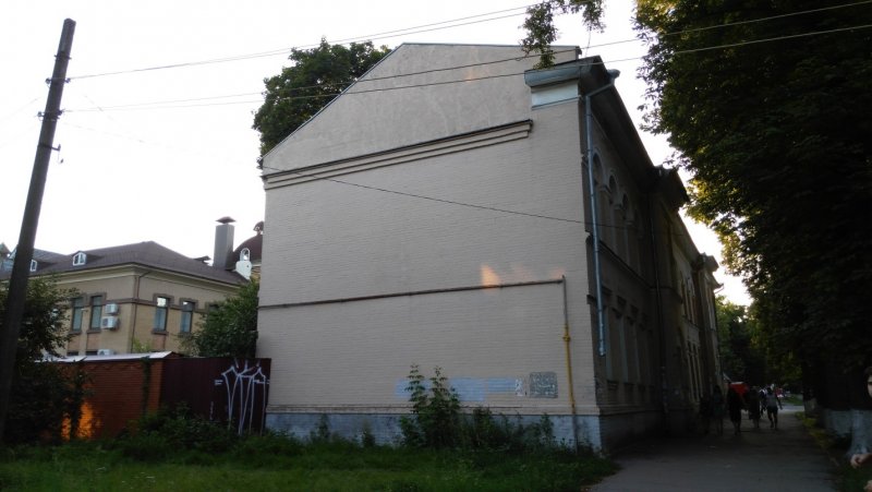 Торец дома