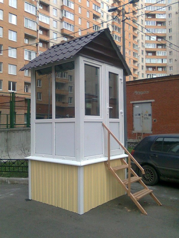 Крыльцо с тамбуром в частном доме