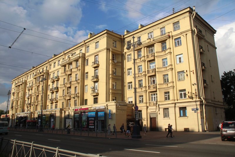 Сталинка хрущевка брежневка