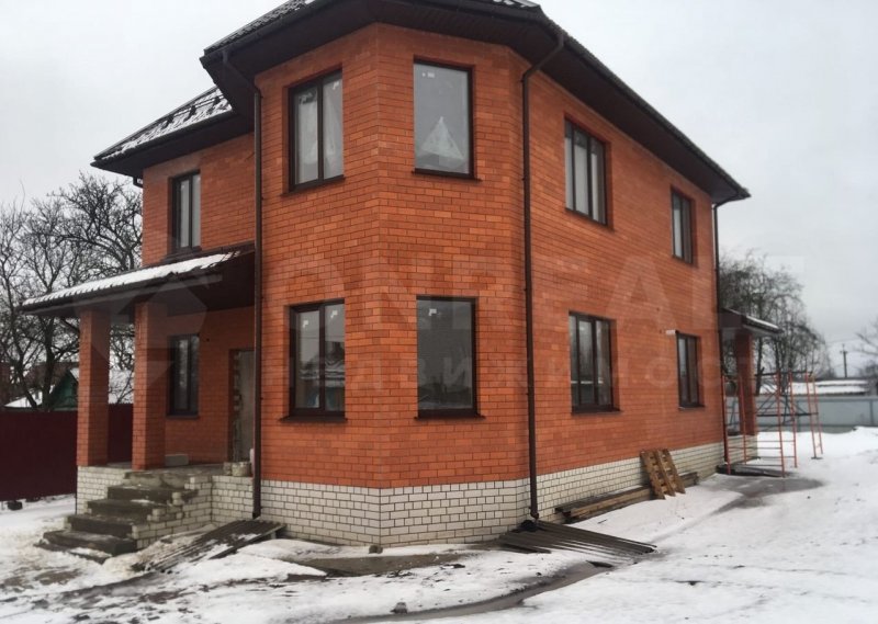 Продажа дома Брянск ул-Островского дом 1 кв 1