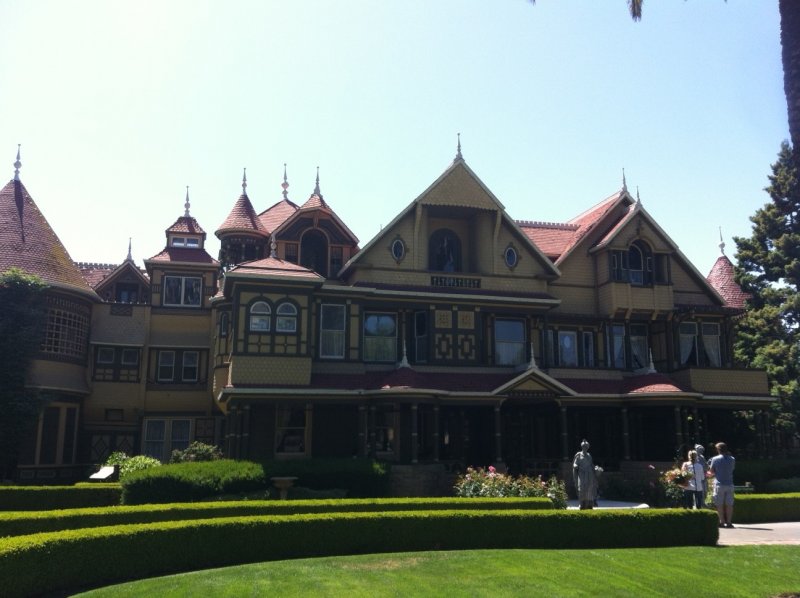Winchester Mystery House