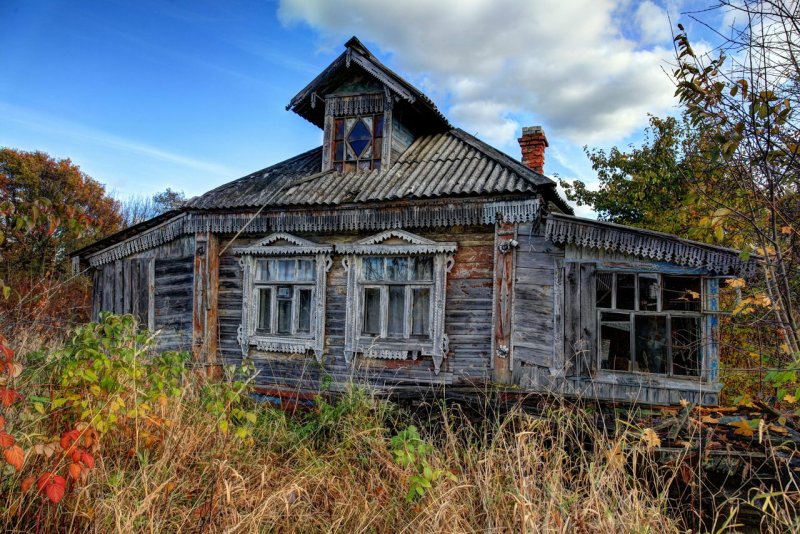 Старый деревенский домик