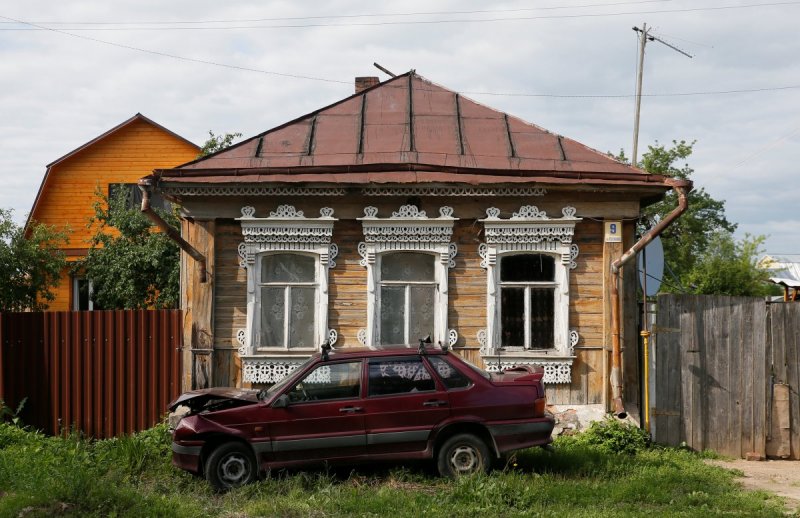 Частный дом деревянный старый