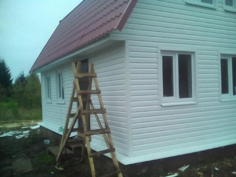 Обшить дачный дом 9х6 сайдингом