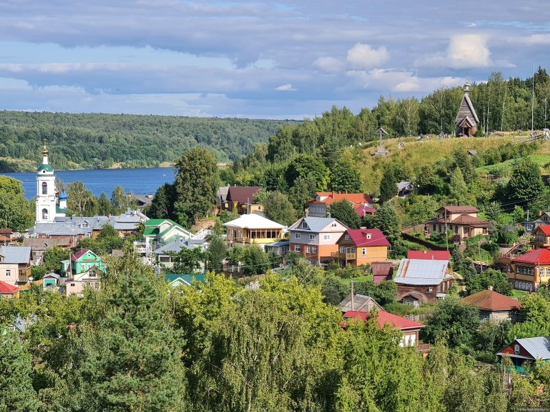 Плес Теремок