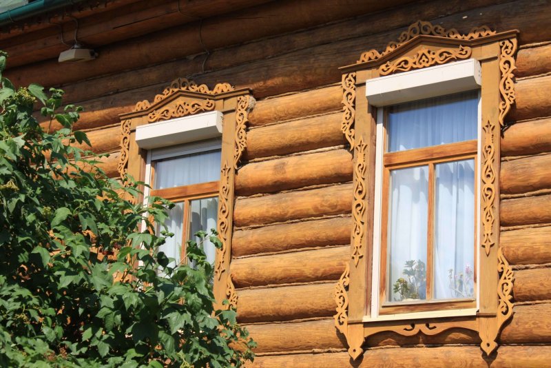 Наличники на окна в деревянном доме