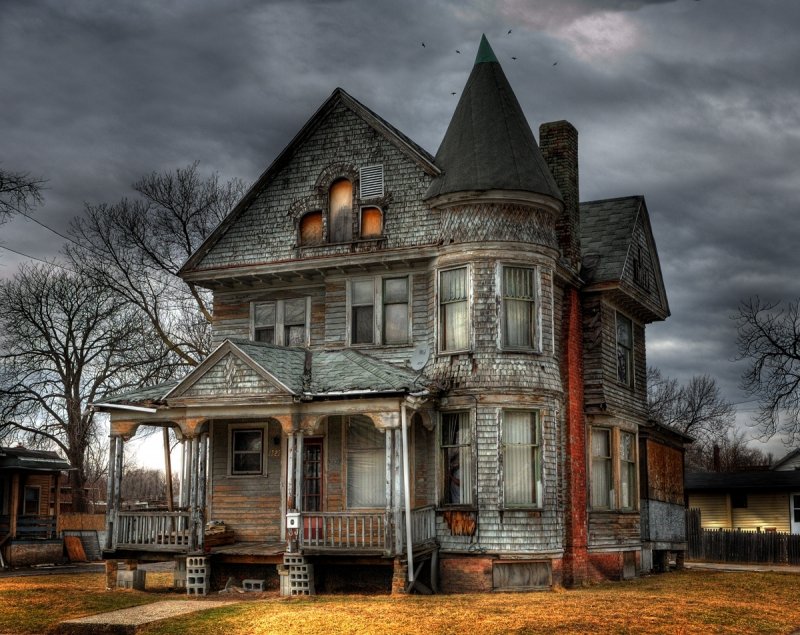 Дом с привидениями (Haunted House) hinid