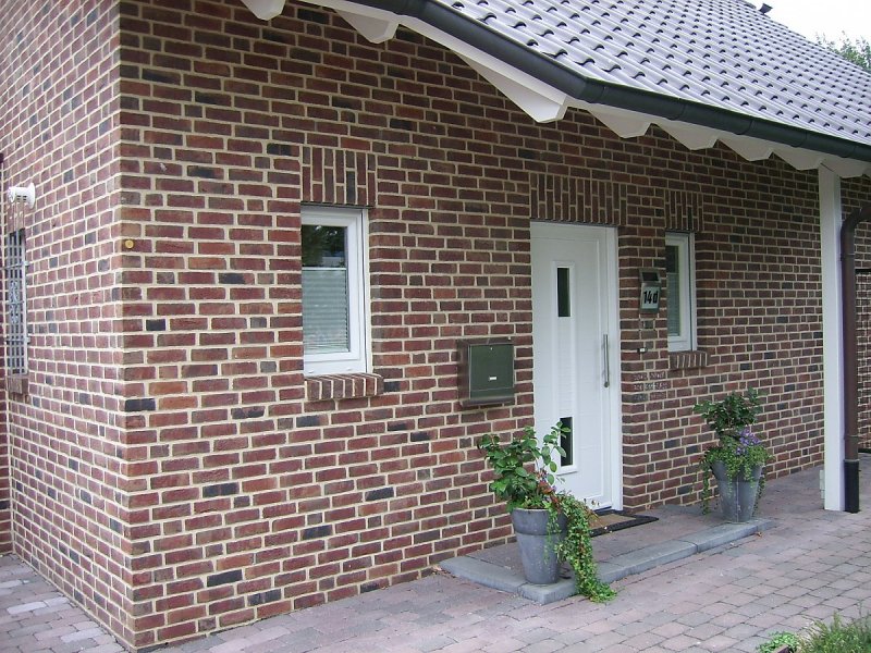 Кирпич Muhr 13