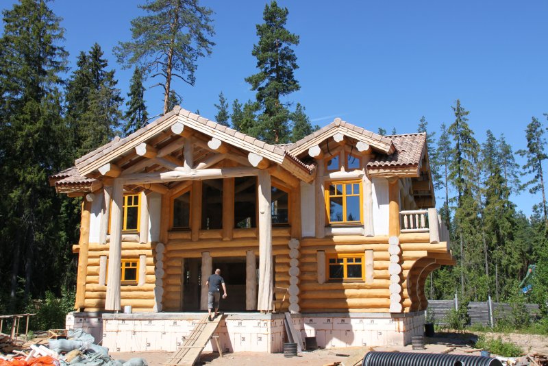 Комбинированные дома из сруба