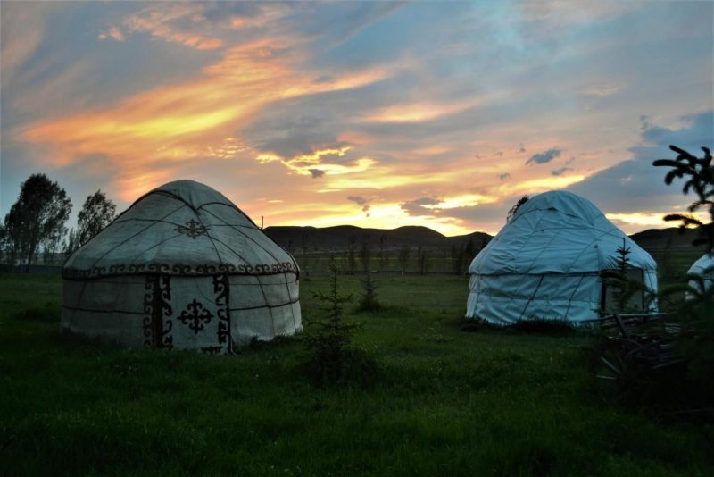 Jaichy yurt Camp
