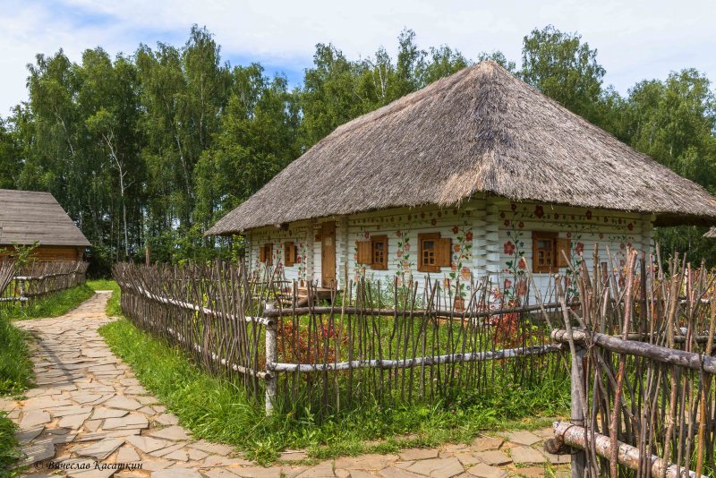 Западная Украина мазанки