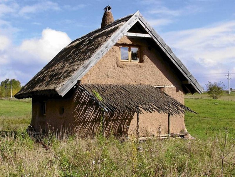 Хата из самана