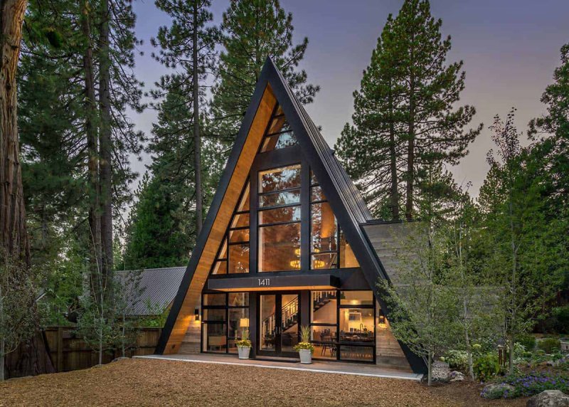 Дом-шалаш (или a-frame House )