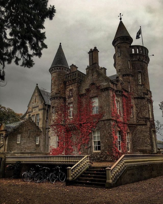 Замок Carlowrie Castle