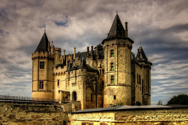 Замок Сомюр (Chateau
