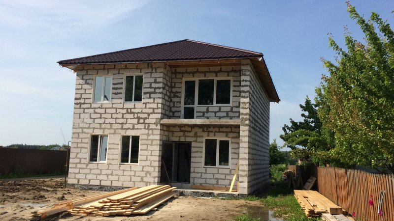 Домик из газоблока