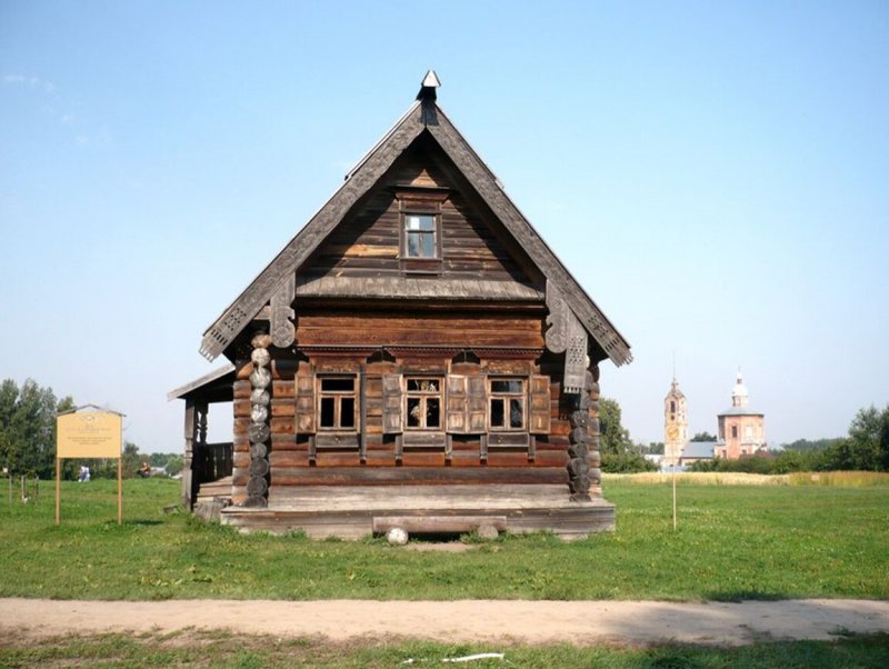 Уральская изба пятистенок