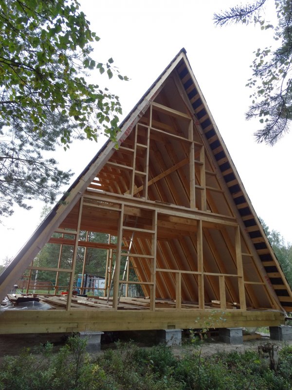 А-образный дом. A-frame. Дом шалаш.