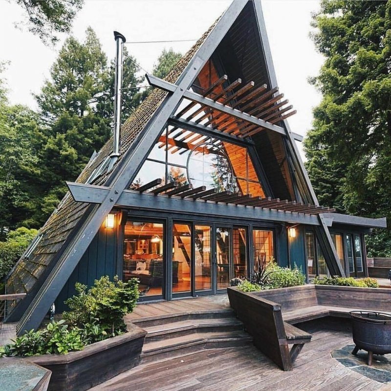 А-образный дом. A-frame. Дом шалаш.