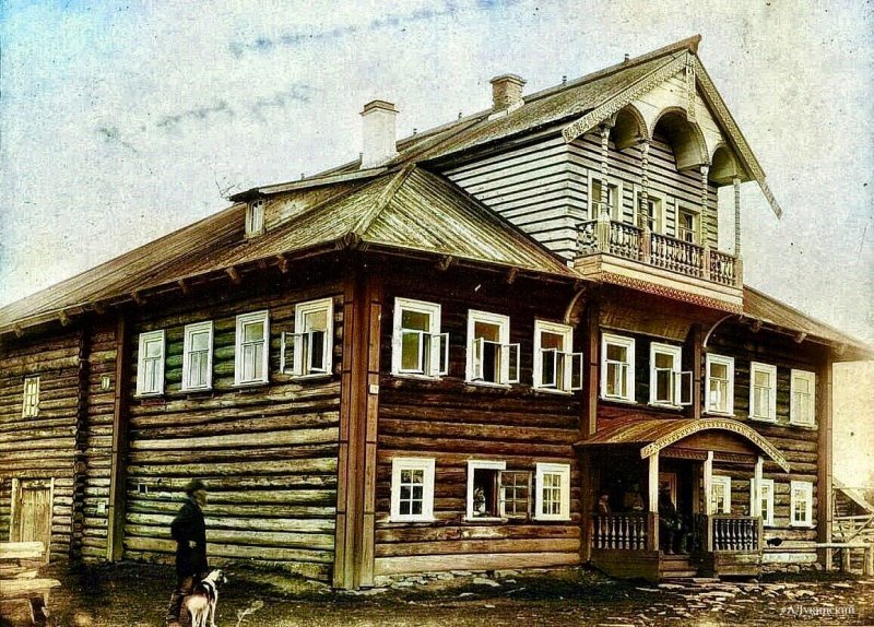Уральская изба пятистенок