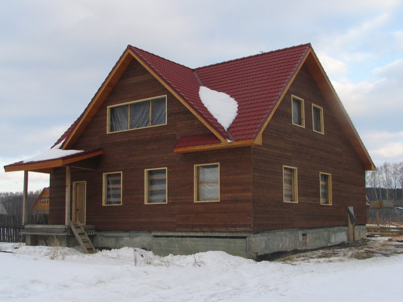 Крыша с четырьмя фронтонами