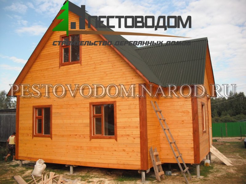 Деревянные дома с фронтоном дачные