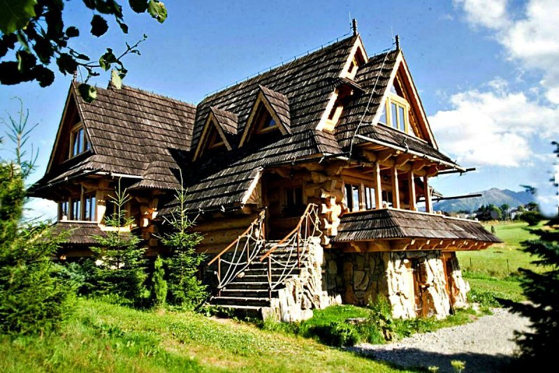 Закопане лес избушки
