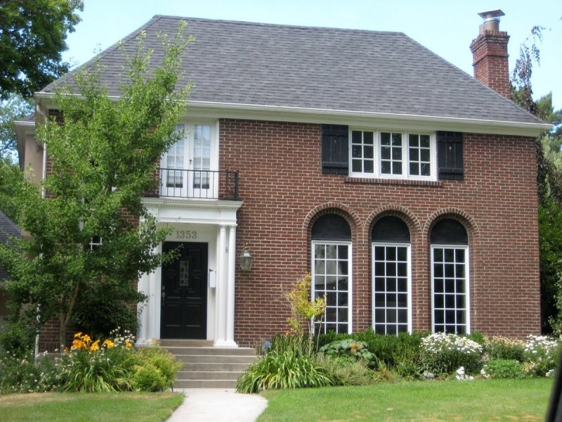 Brick House кирпич