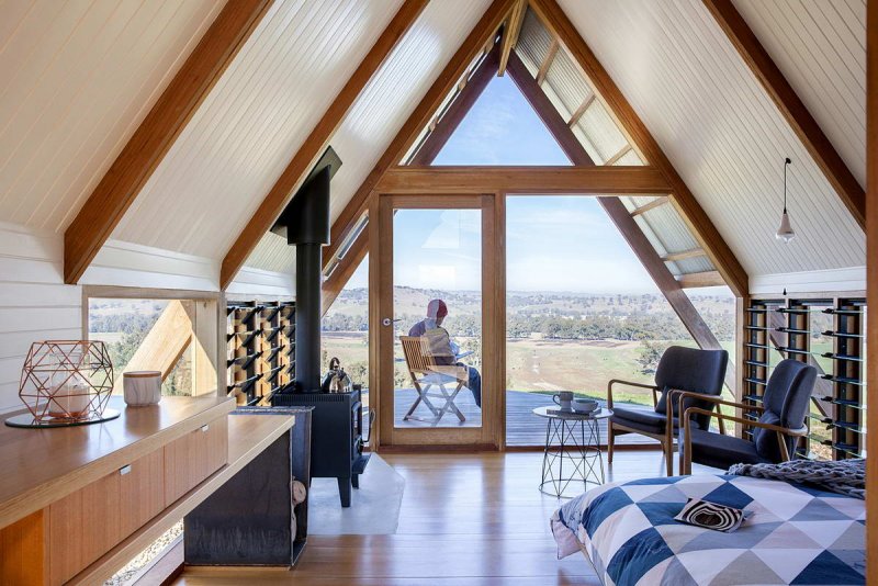 Дом a-frame внутри