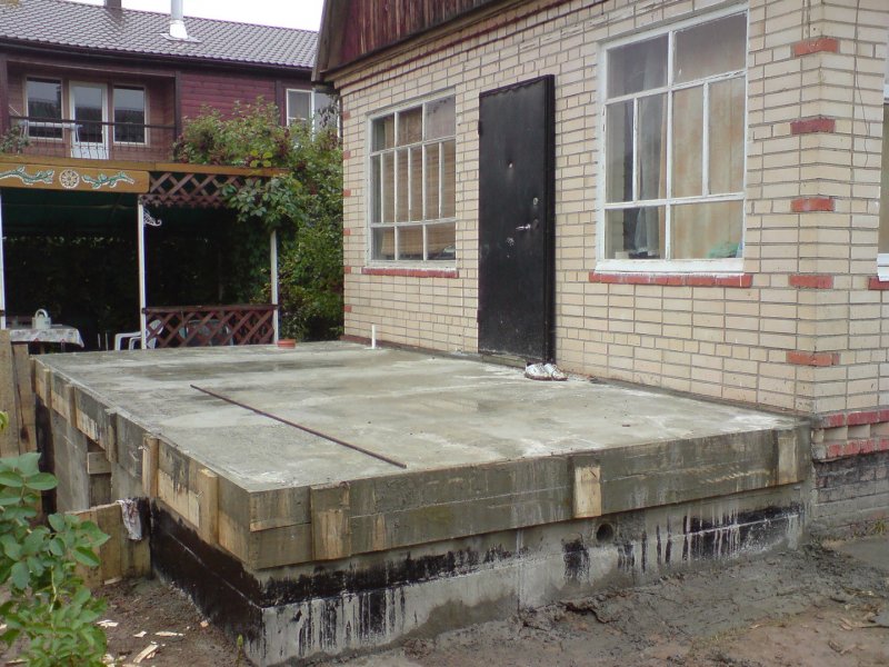 Сарай из керамзитобетонных блоков