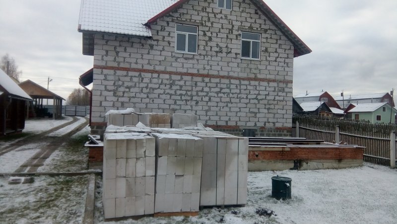 Крыльцо для частного дома из блоков