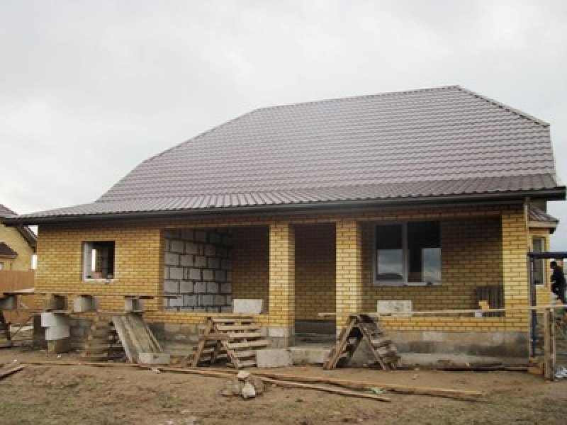 Входная группа дома из газобетона