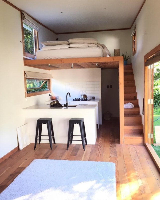 Floor build tiny House