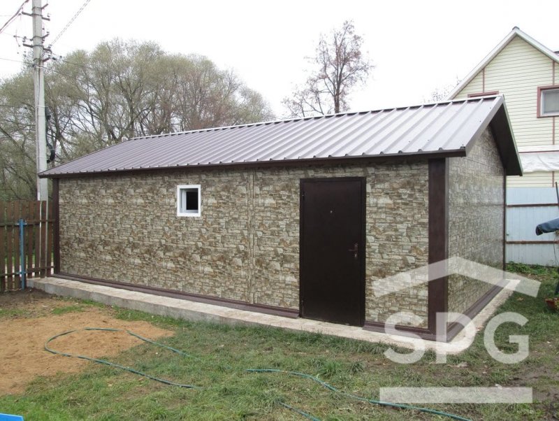 Гараж из сендвичных панелей 4х8