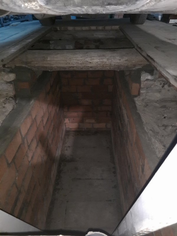 Обустройство смотровой ямы в гараже