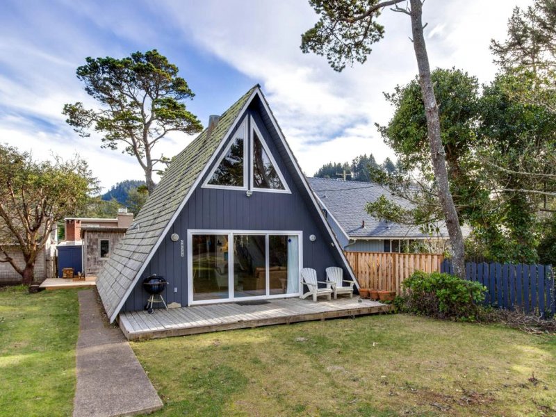 A frame House 6x6 планировка