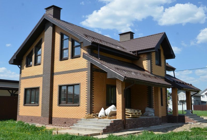 Дом кирпич
